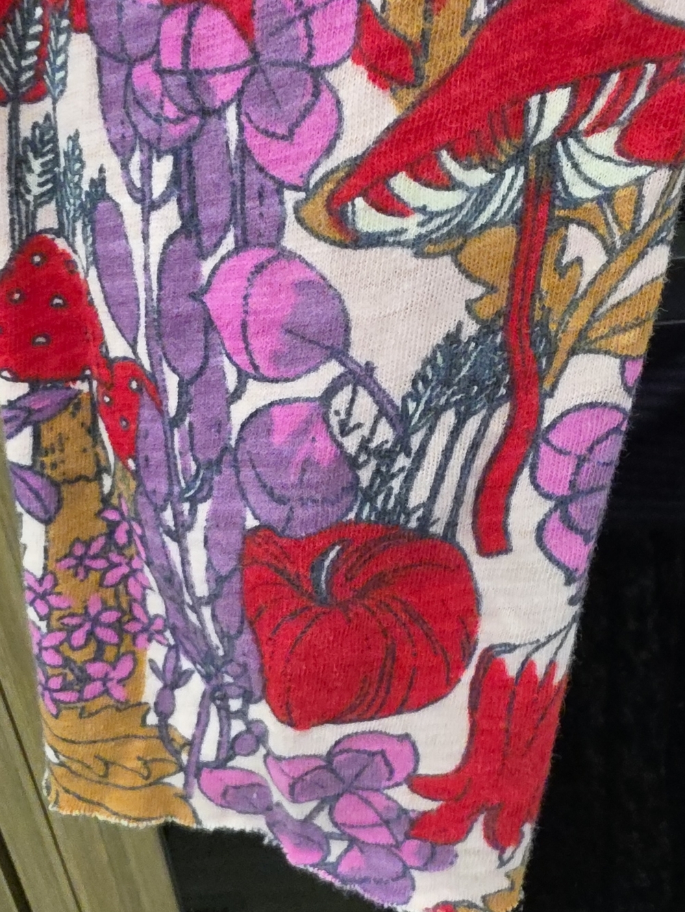 ๐ฆ"OWL WOODLAND MUSHROOM LONG SLEEVE GRAPHIC TEE/CROP TOP BY "ANTHROPOLOGIE"๐ฆ - Picture 12 of 15